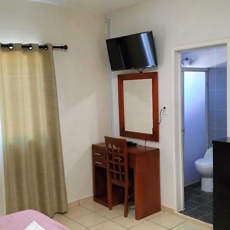 Hotel La Estancia Río Verde Εξωτερικό φωτογραφία