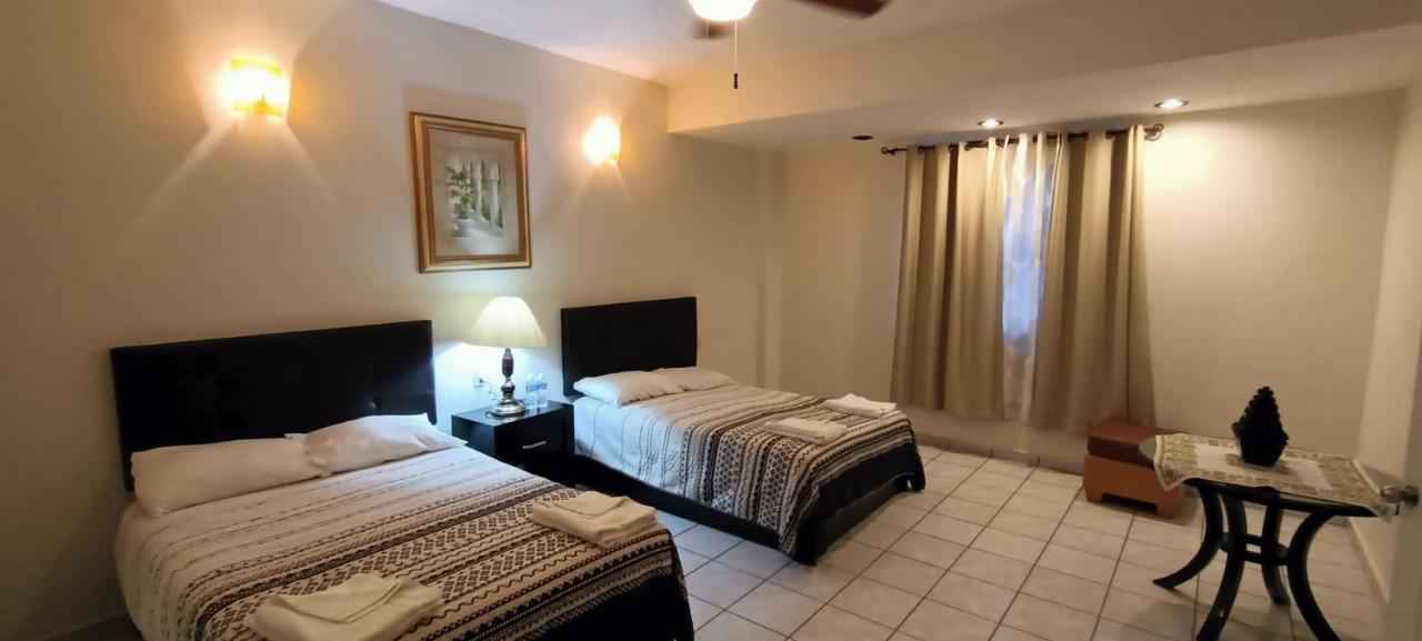 Hotel La Estancia Río Verde Εξωτερικό φωτογραφία