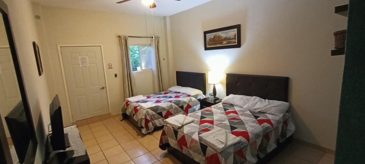 Hotel La Estancia Río Verde Εξωτερικό φωτογραφία