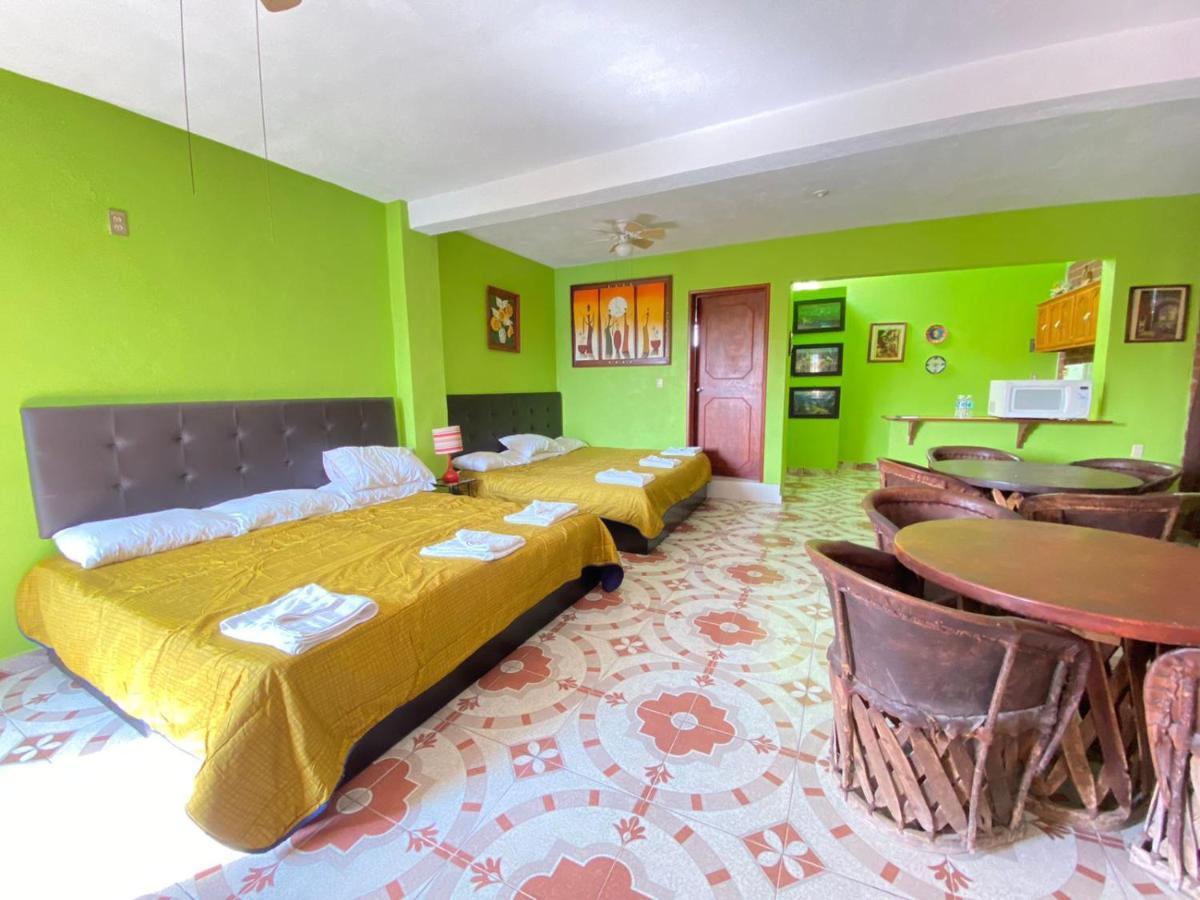 Hotel La Estancia Río Verde Εξωτερικό φωτογραφία