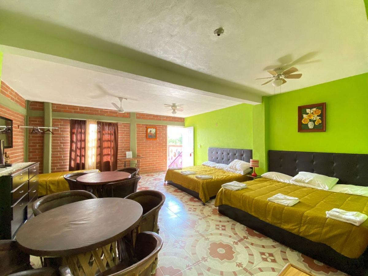 Hotel La Estancia Río Verde Εξωτερικό φωτογραφία